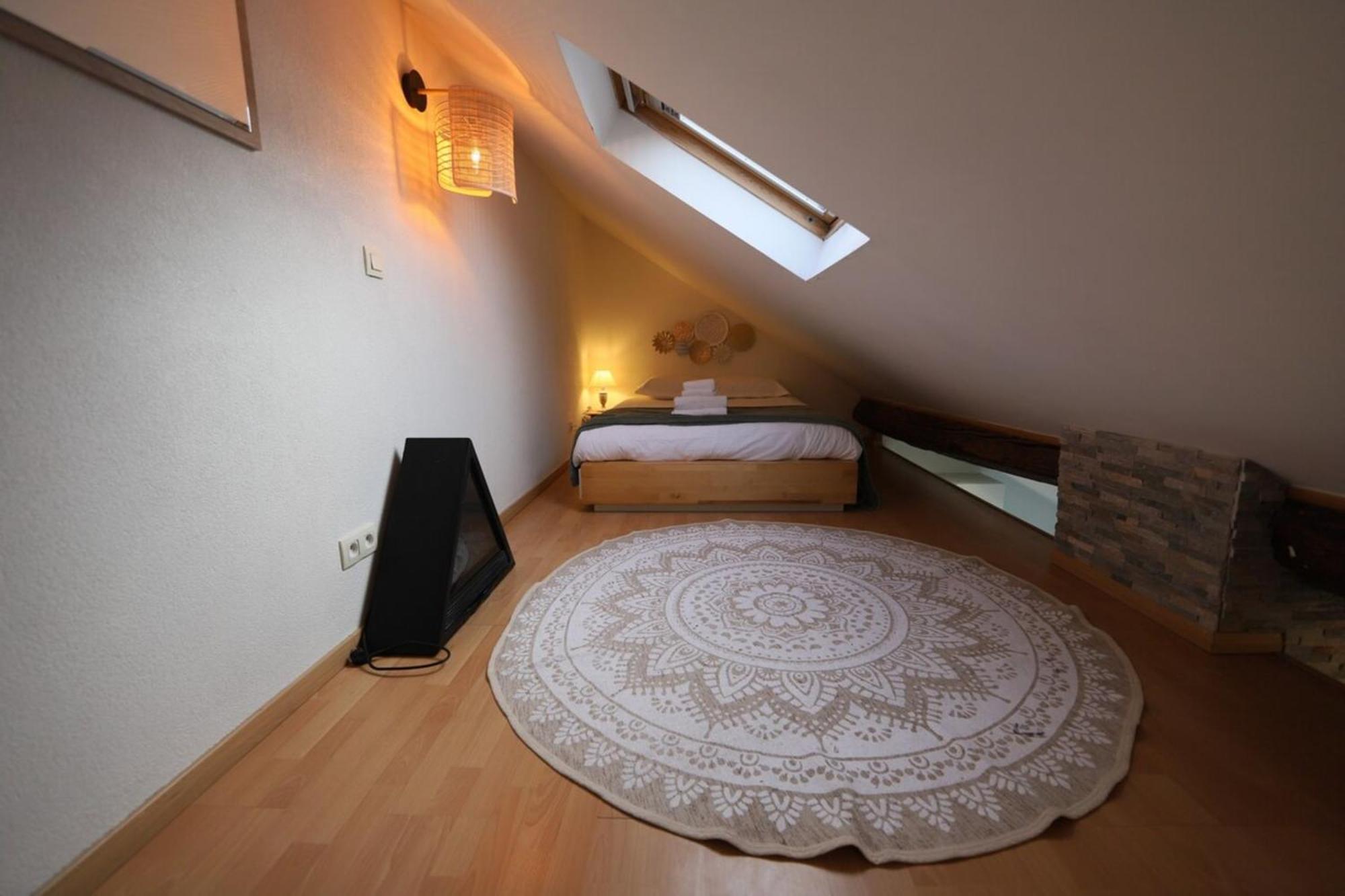 A Little Nest At The Top Floor Annecy Esterno foto